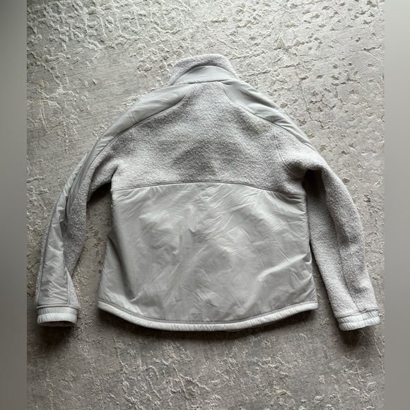 Lululemon Go Cozy Jacket - Picture 5 of 10